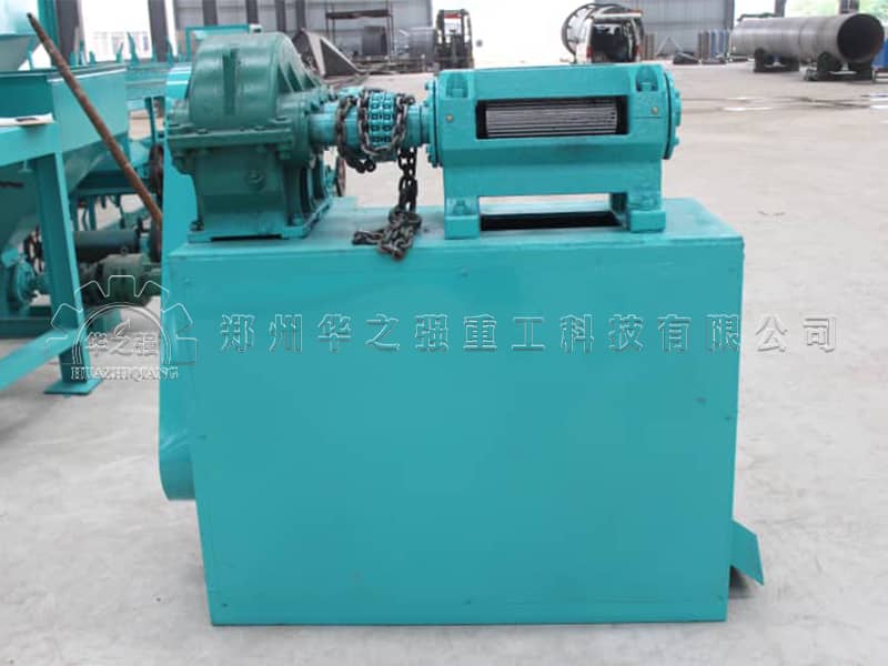 對(duì)輥擠壓造粒.jpg